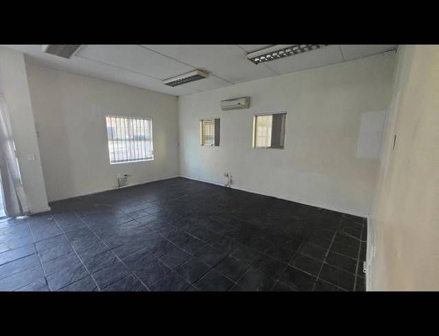 INDUSTRIAL PROPERTY TO RENT IN STIKLAND INDUSTRIAL